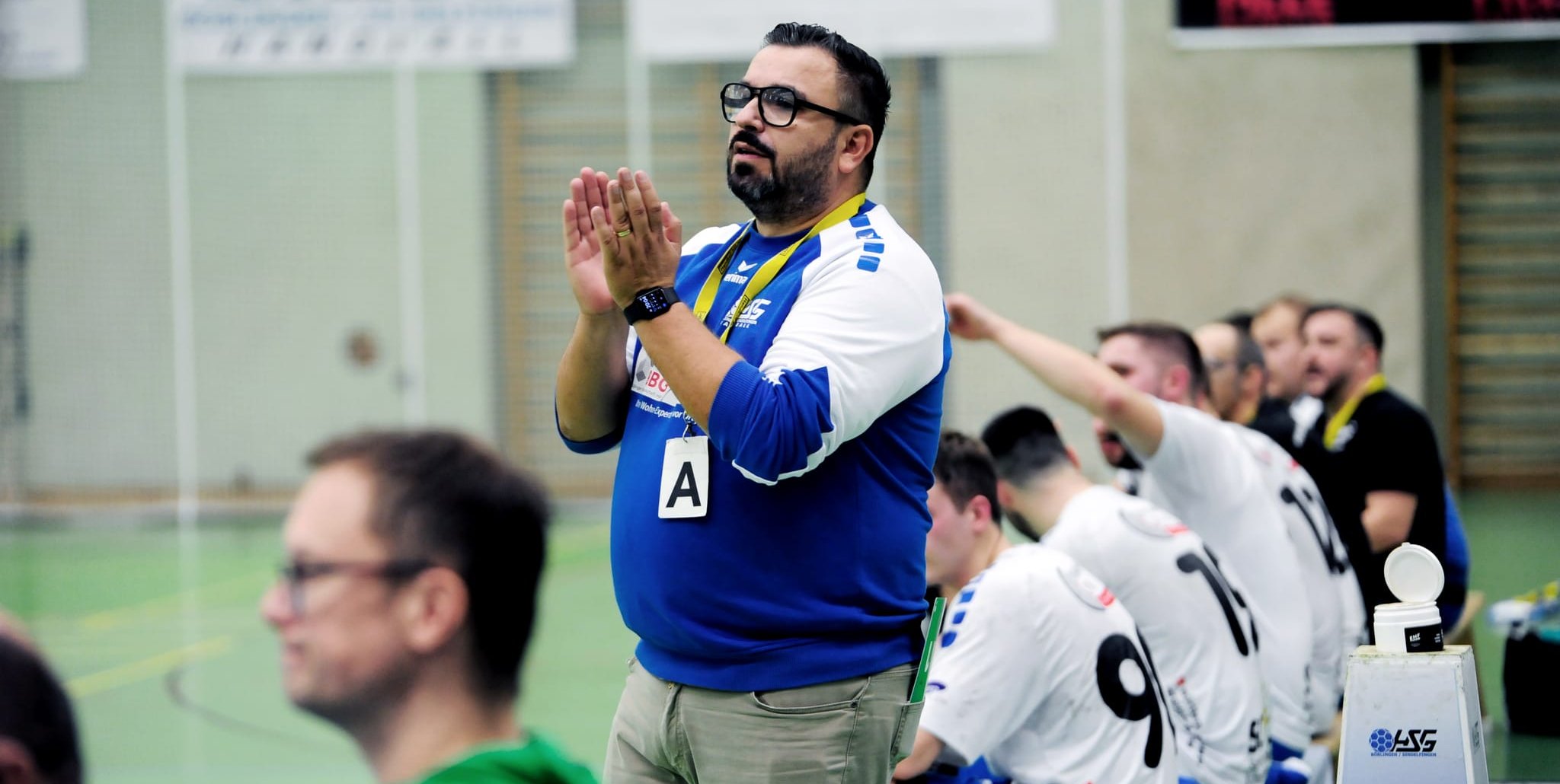 Trainer Marco Cece vertelte nach dem Spiel ein Sonderlob an Mikko Frommer: „Er war der einizige, der mir vorne wie hinten gefallen hat“.