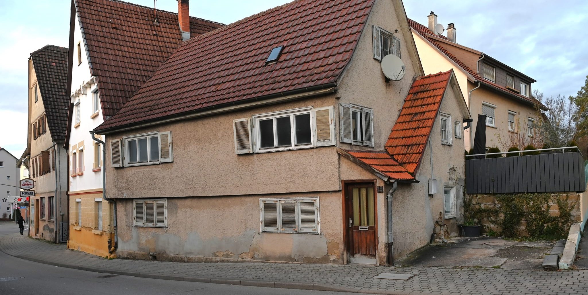 Das Anwesen Alte Stuttgarter Straße 23 ist eines der vier Gebäude im Magstadter Ortskern, das im neuen Jahr, voraussichtlich im zeitigen Frühjahr, der Spitzhacke zum Opfer fallen soll.