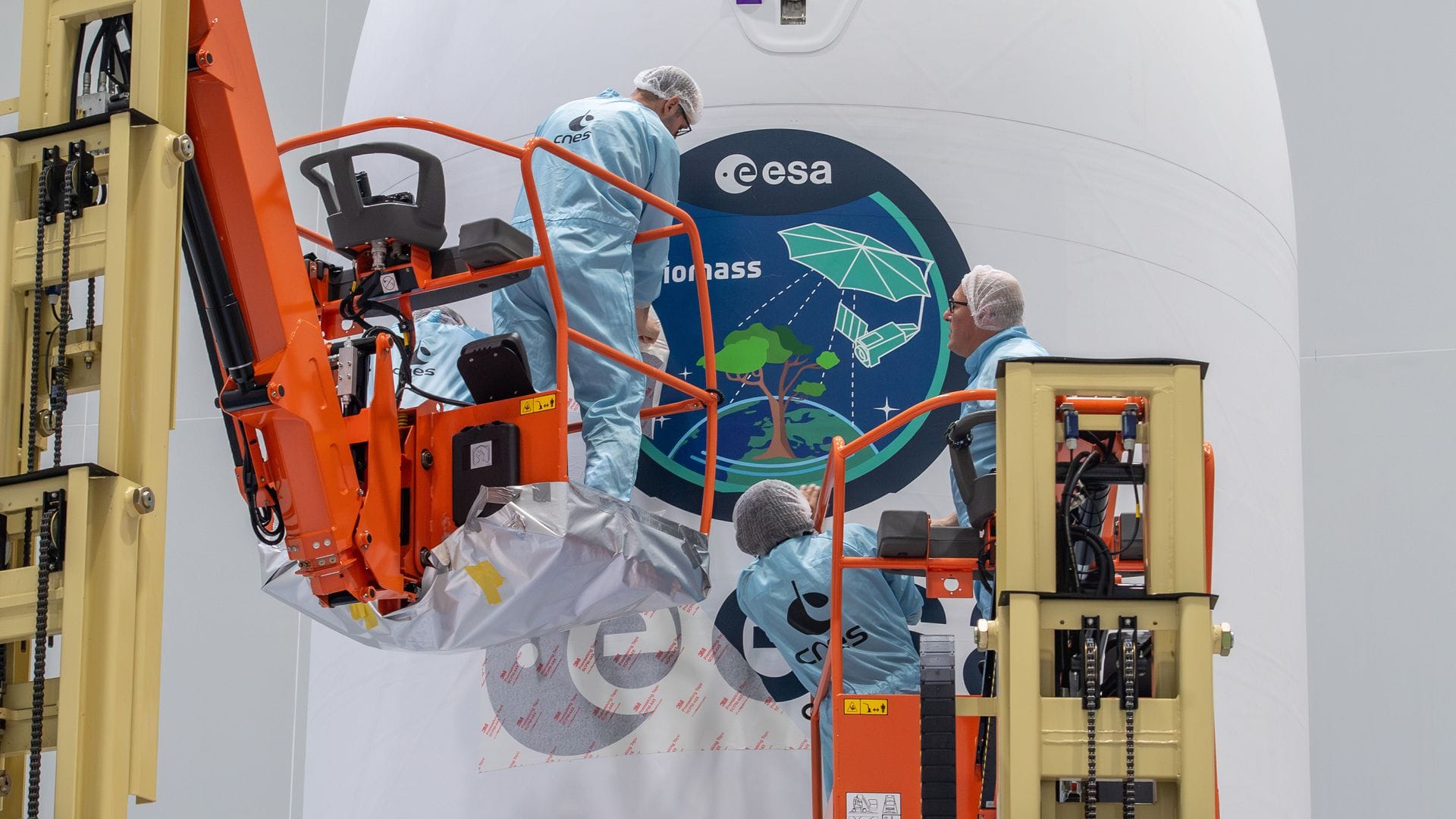 Nach dem Start soll der Erdbeobachtungssatellit „Biomass“ in einer Höhe von 666 Kilometern fliegen.
