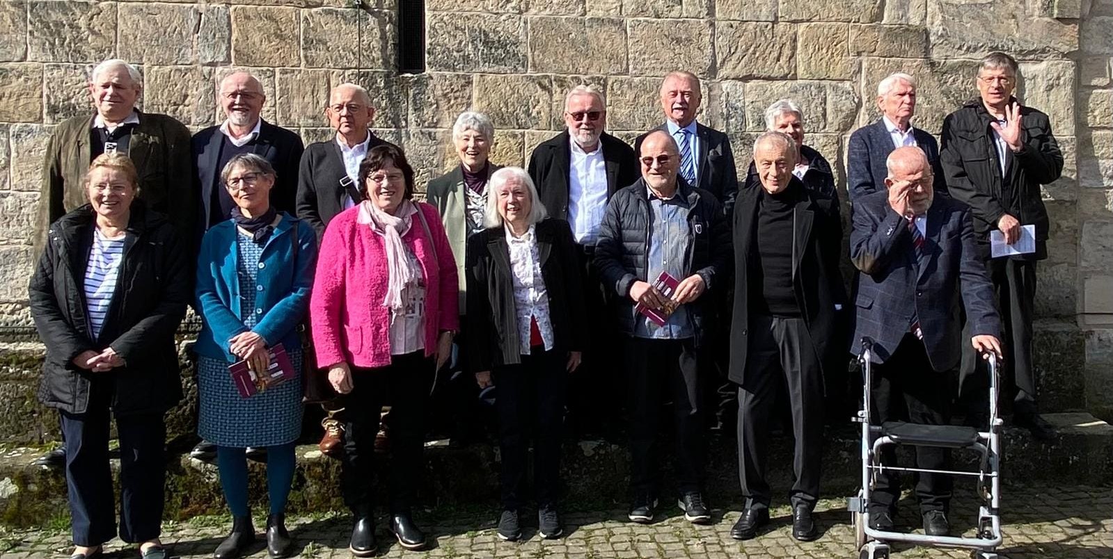 Jubilare der Diamantenen Konfirmation (60 Jahre) in der Martinskirche in Sindelfingen.