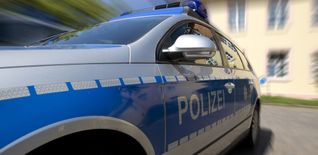 Die Polizei bittet um Hinweise aus der Bevölkerung.