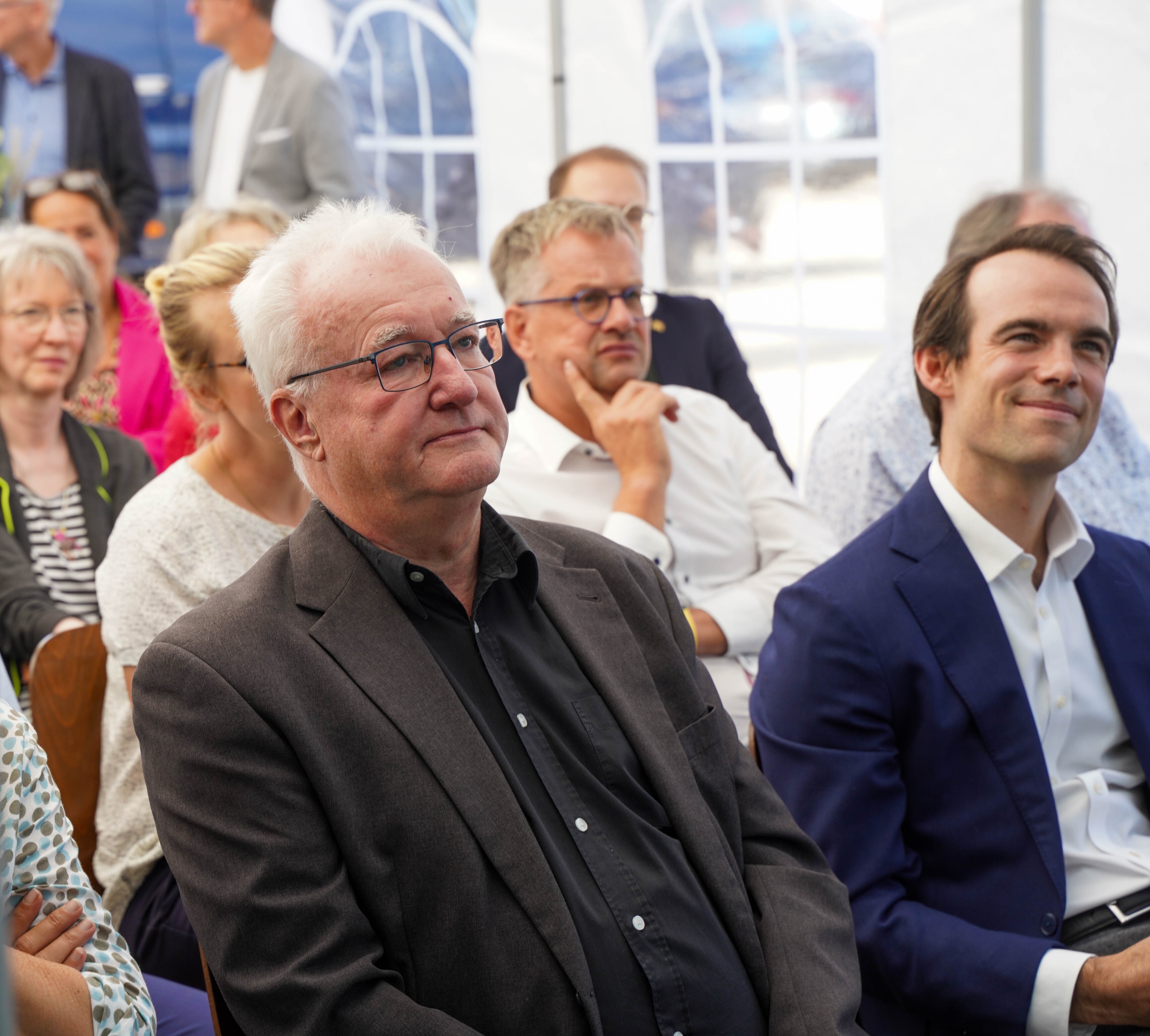 Hans-Jörg Zürn und Verleger Dr. Christian Röhm bei der Feier. Bild: Dettenmeyer