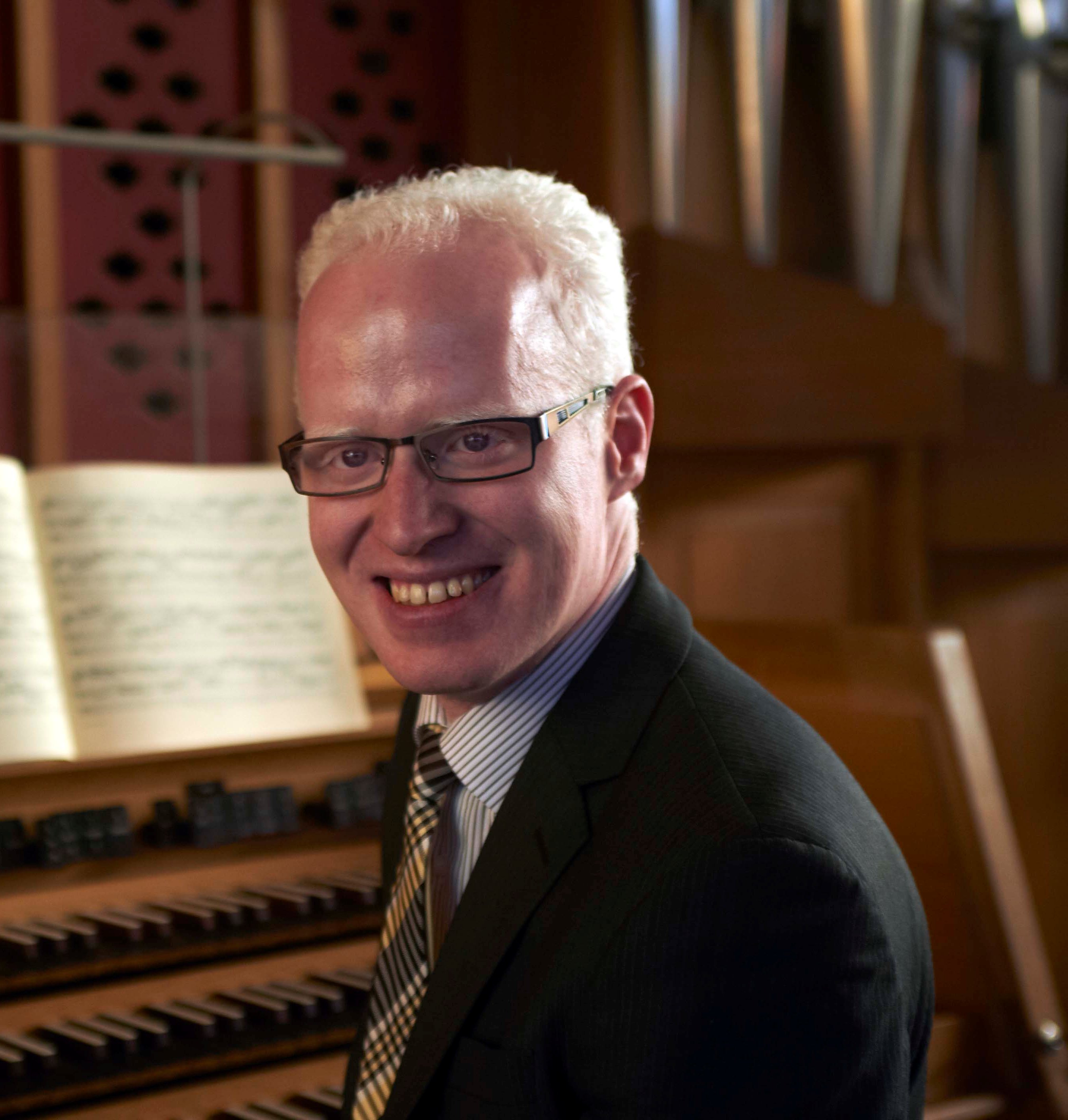 Andreas Schweizer gibt am Sonntag, 14. April ein Orgelkozert in der Böblinger Marienkirche. Bild: z