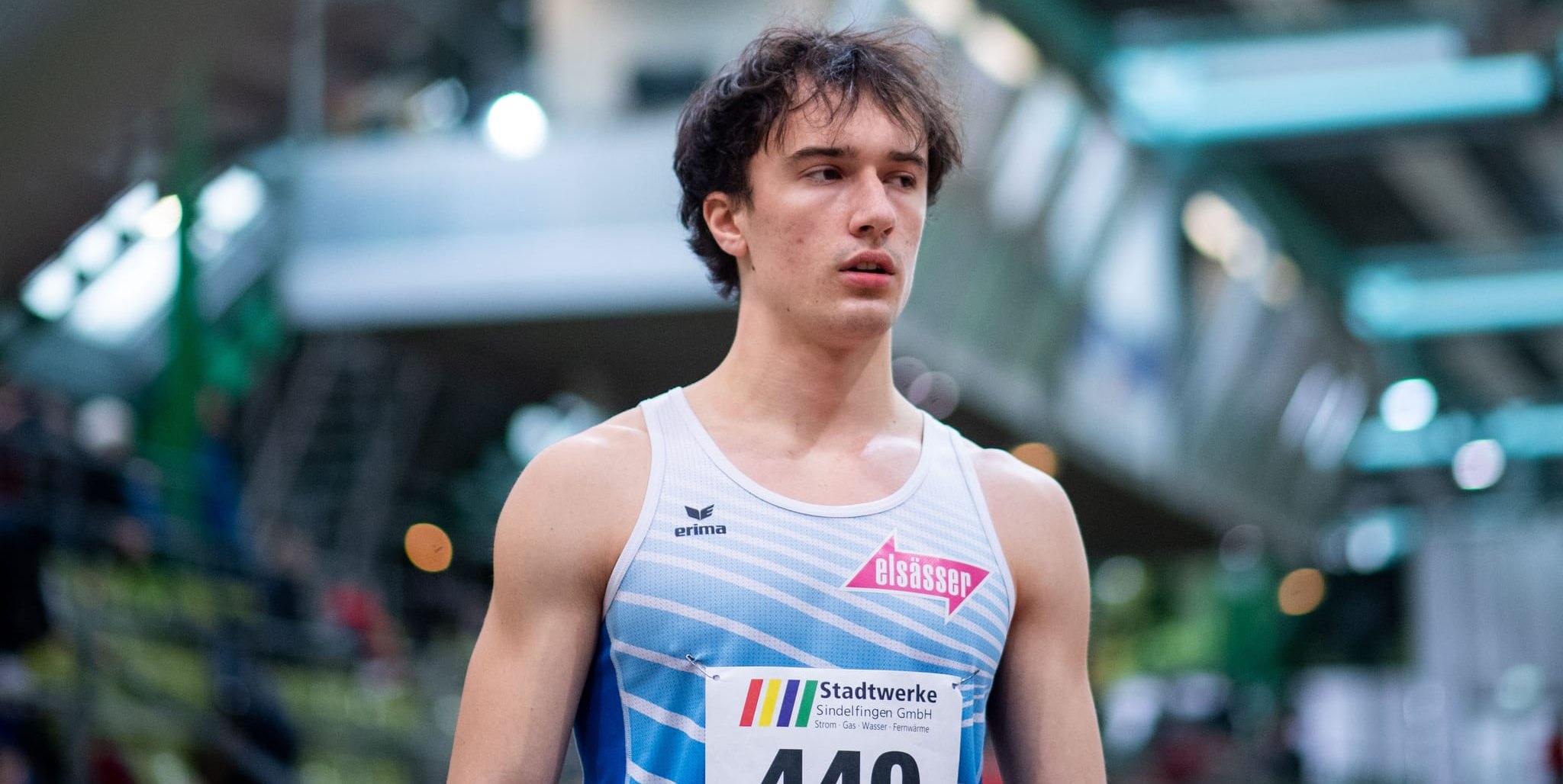 Lukas Gärtner wird trotz seines Wechsels in die Schweiz weiter das blau-weiße Trikot des VfL Sindelfingen tragen. 	Bild: Eibner