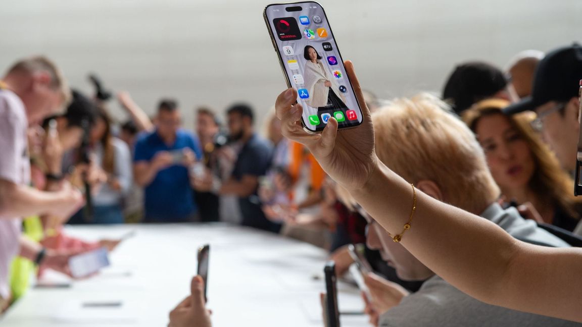 Das iPhone Air ist 5,6 Millimeter dick - und damit das bisher dünnste Apple-Handy.