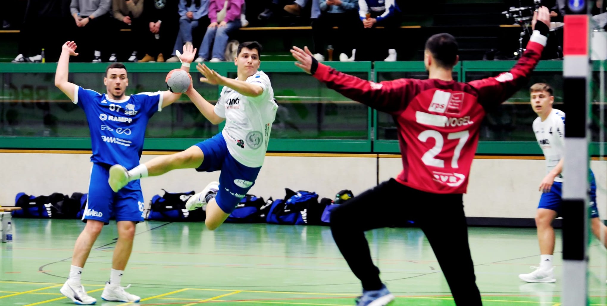 Felix Fecker erzielte vier Tore beim 23:18-Auswärtssieg der HSG Böblingen/Sindelfingen 2 bei der SG Ammergäu. Bild: photostampe