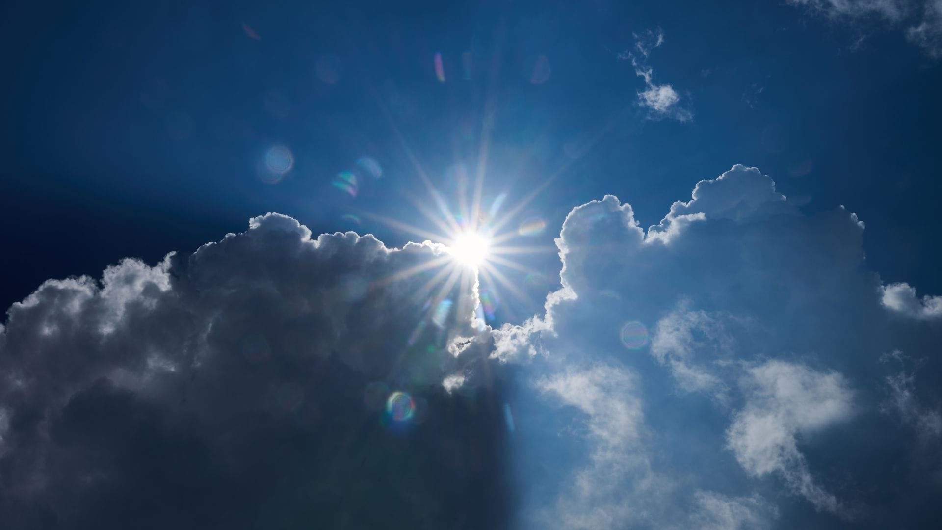 Hohe Temperaturen stehen für Baden-Württemberg an.
