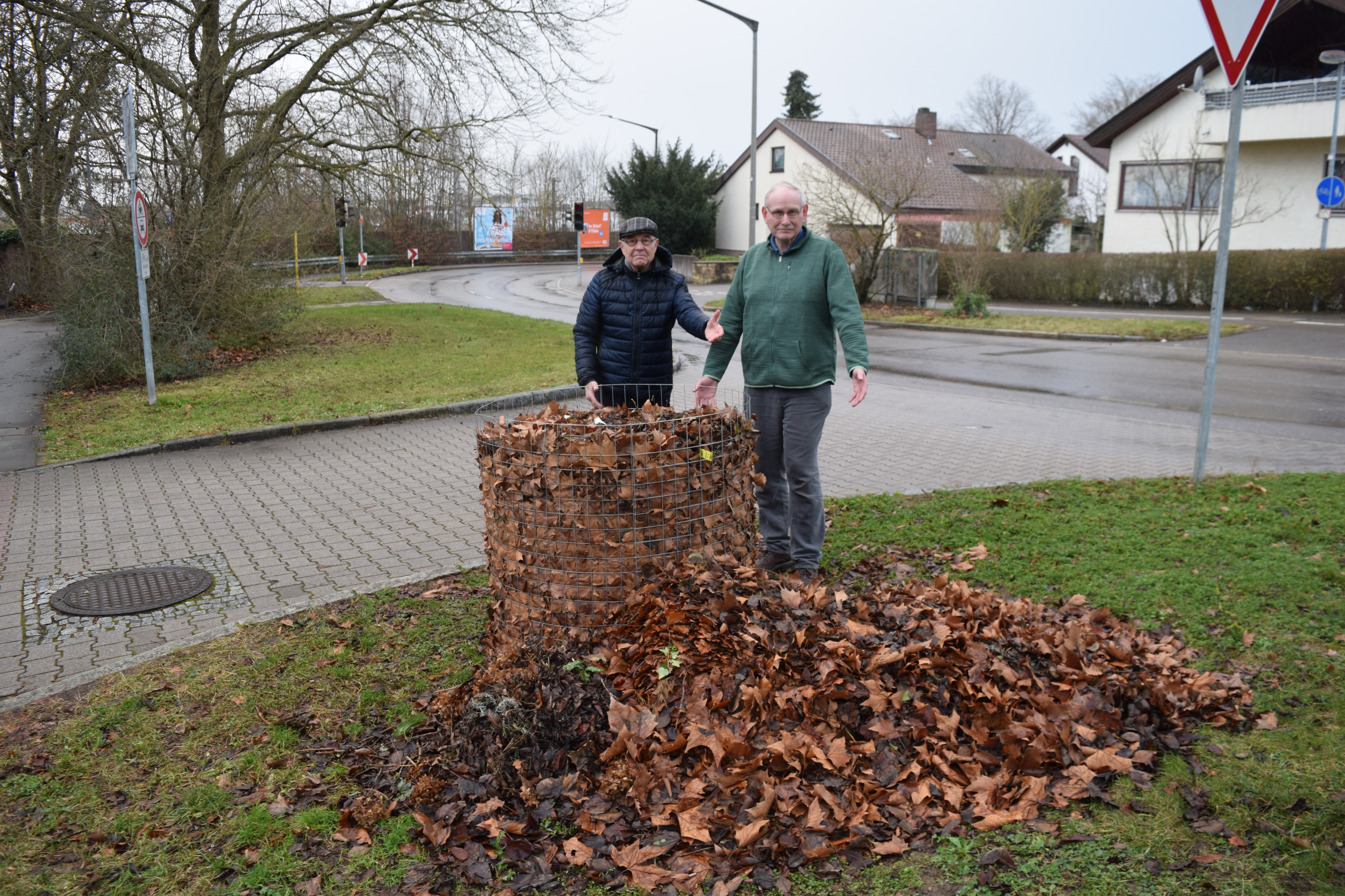 Die Maichinger Reinhold König (links) und Andreas Bittner sind nicht gut auf die Stadt Sindelfingen zu sprechen. Bild: Krauter