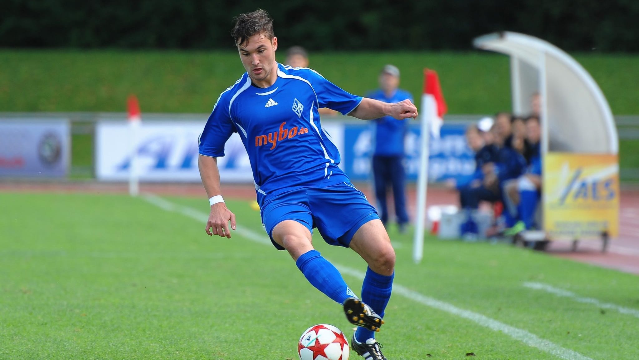 Timo Bäuerle in der Saison 2011/2012 im Trikot der SV Böblingen.