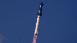 Eine überarbeitete Version der Riesen-Rakete hat einen zwölften Testflug absolviert.