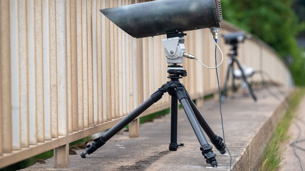 Die sogenannten Monocams, die illegale Handynutzung erkennen sollen, werden in Rheinland-Pfalz eingesetzt. (Archivbild)
