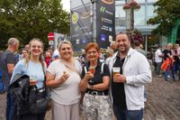 Party pur: Die ABBA-Tribute-Band lieferte das glänzende Finale von Sindelfingen rockt.