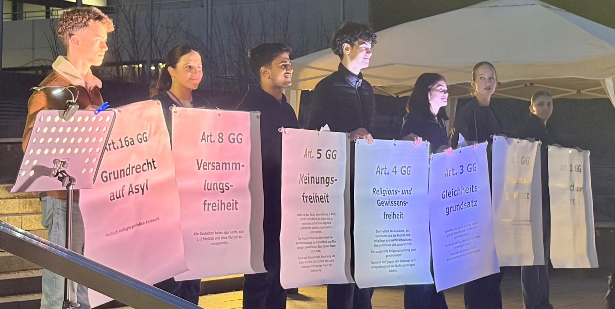 150 bis 200 Teilnehmer, so die Schätzung der Organisatoren, haben am Samstag an der Aktion teilgenommen.