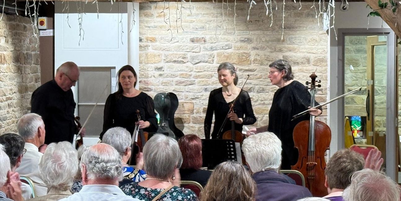 Das Streichquartett in Hall Barn, Dronfield.