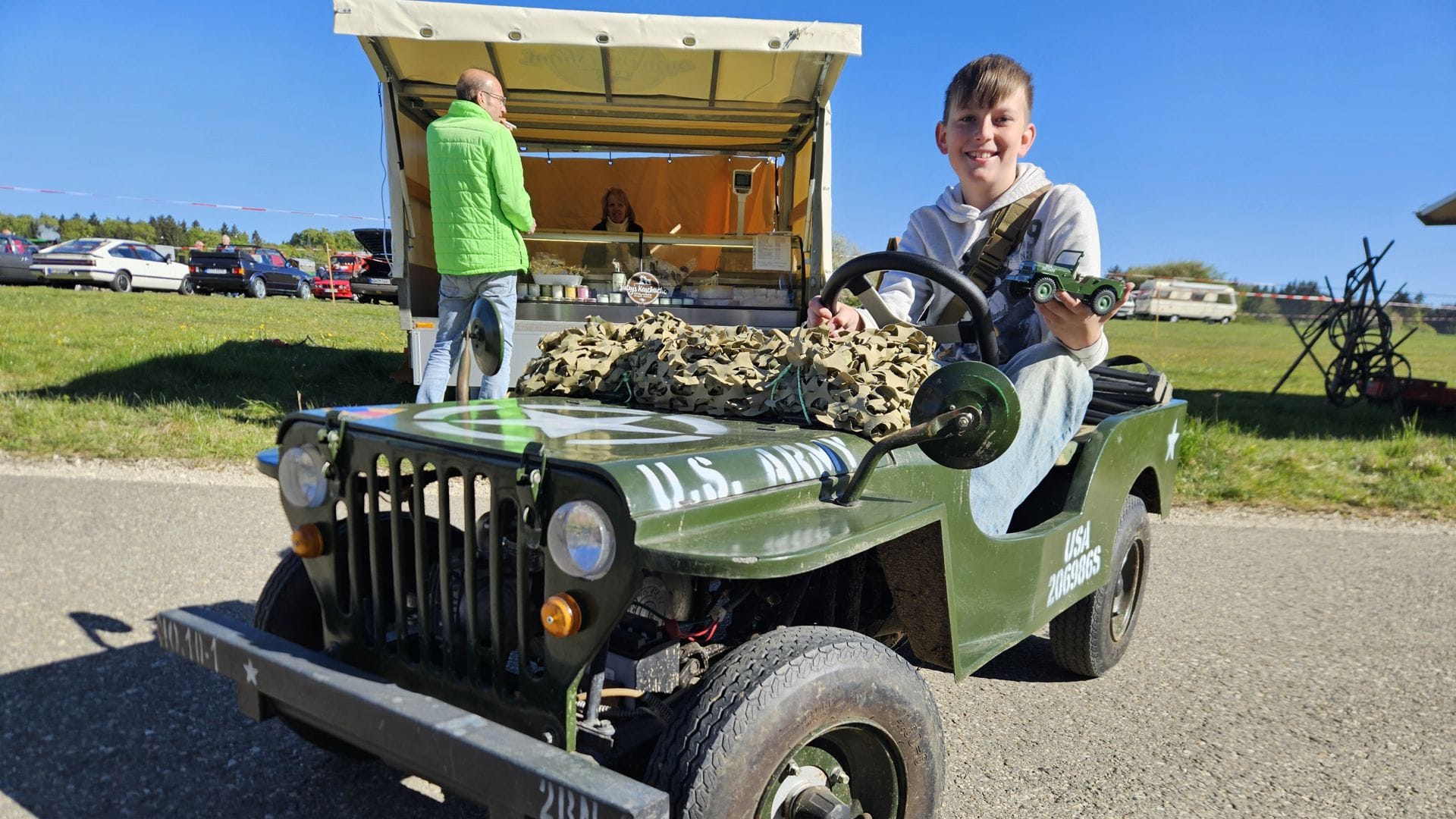 Ein Fahrzeug der US Army ...