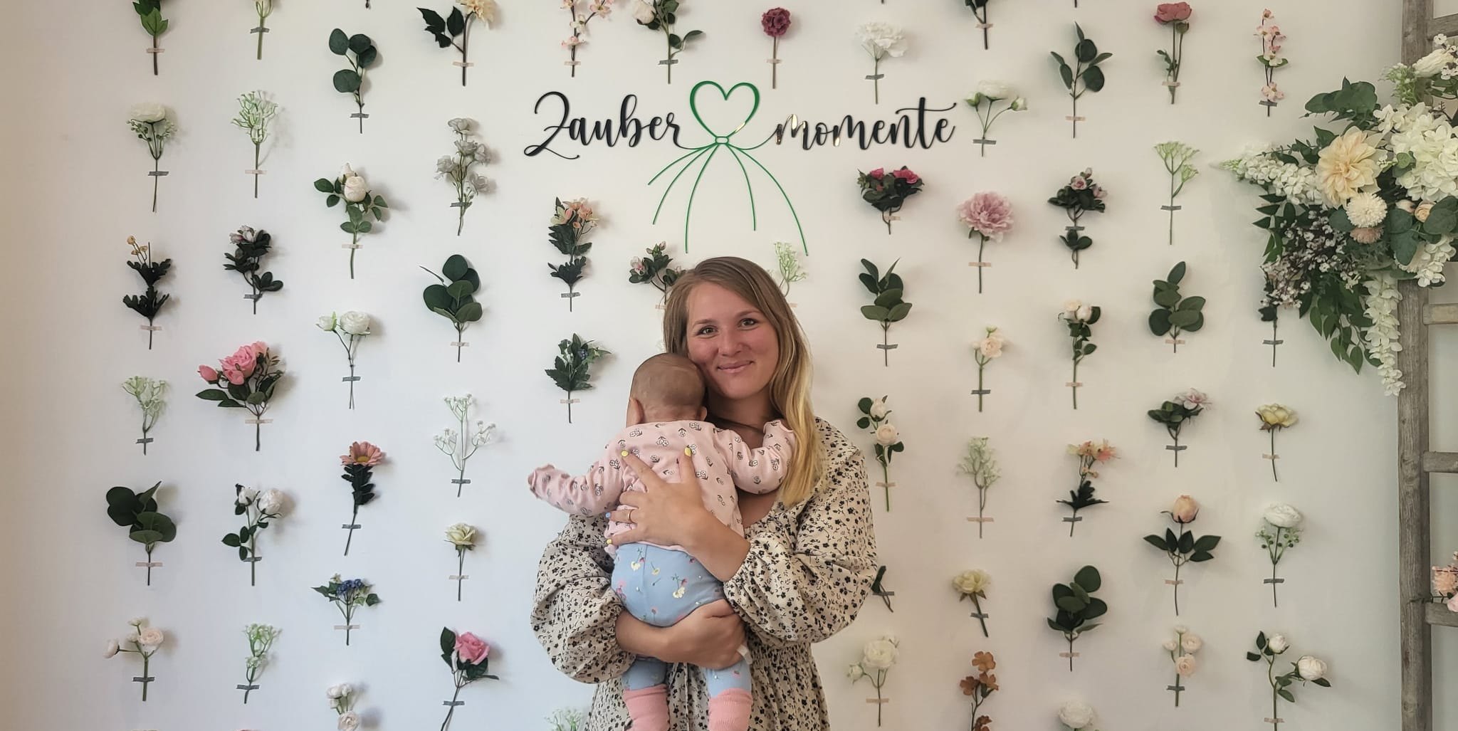Mit gerade einmal 26 Jahren führt Valentine Gässler vier "Zaubermomente"-Ateliers - und hat damit eine neue Art von Brautmode in der Region etabliert.