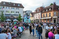 Public Viewing des EM-Eröfnungsspiels auf dem Wettbachplatz in Sindelfingen.
