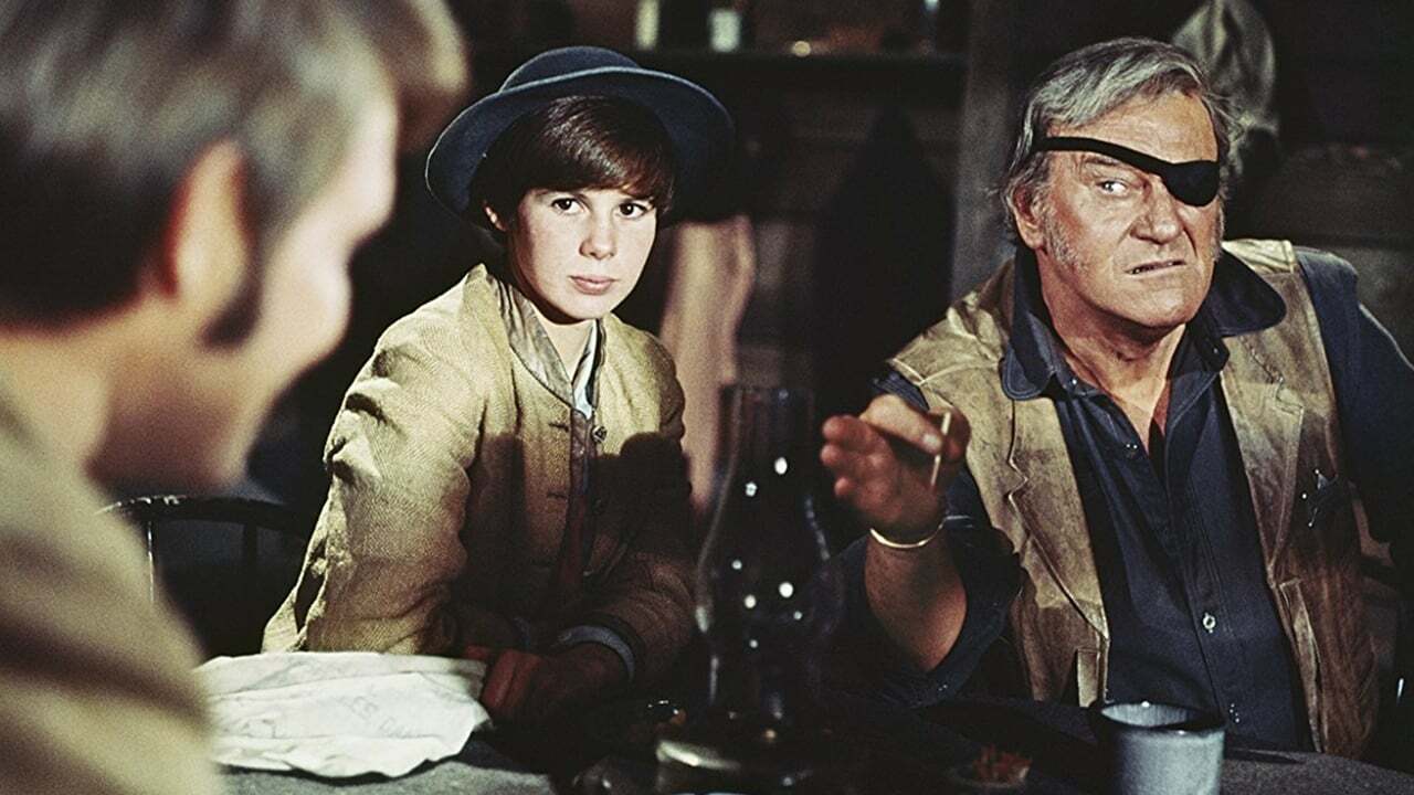 John Wayne ist „Der Marshal“ Rooster Cogburn, doch die 14-jährige Mattie (Kim Darby) ist ein mindestens genauso harter Knochen.