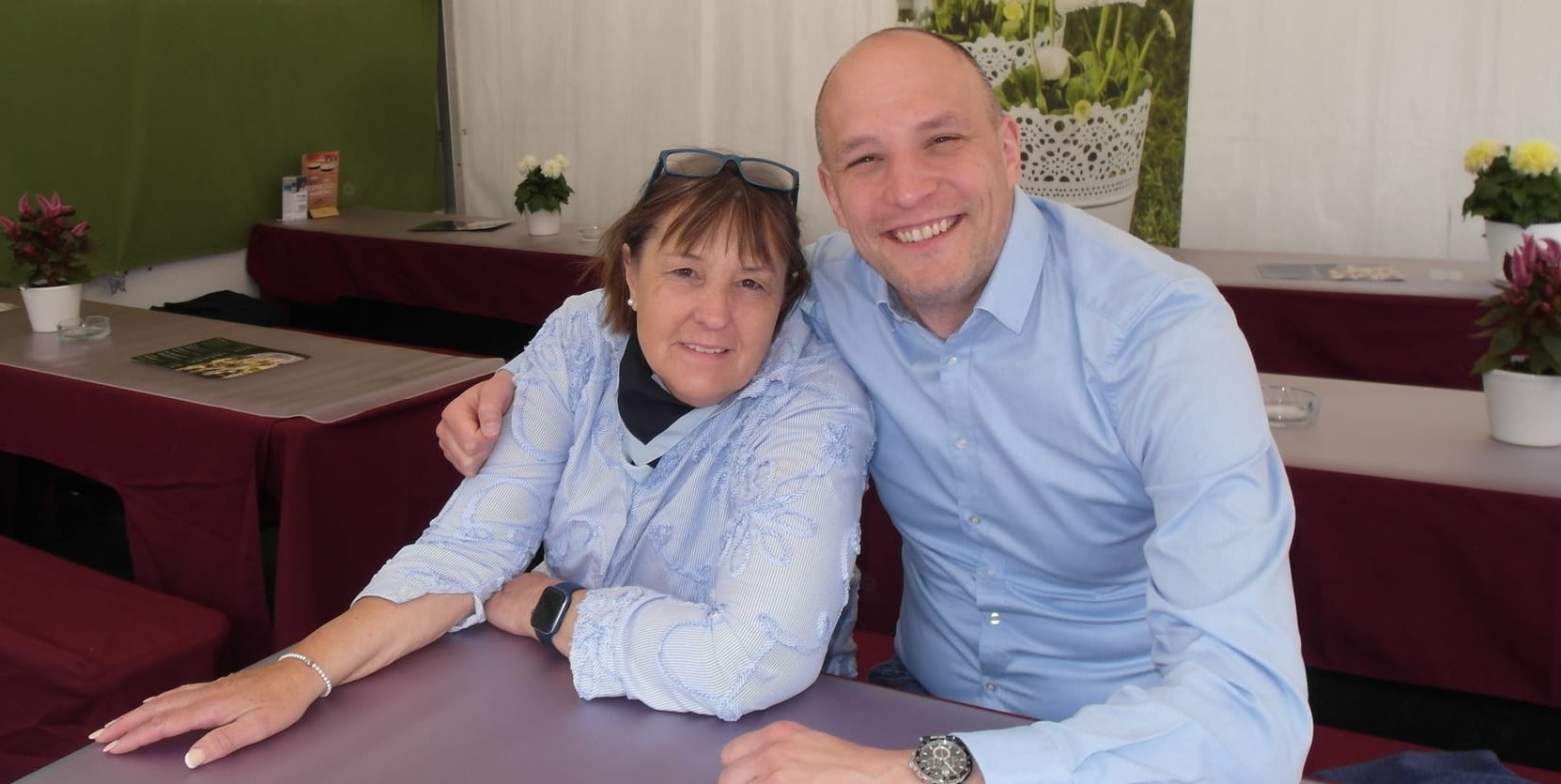 Eva Müller, ehemalige Restaurantleiterin im Erikson Hotel, und Geschäftsführer Peter Kramer freuen sich über eine gelungene 36. Auflage des Sindelfinger Schlemmermarkts.