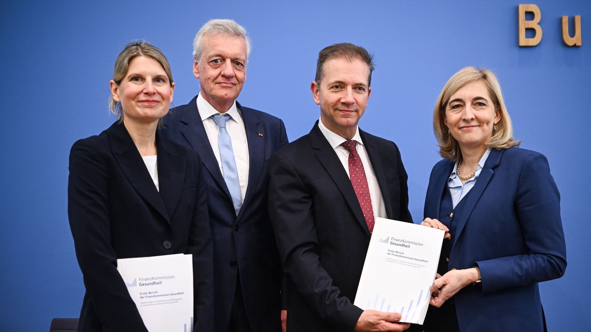 Die Kommission des Gesundheitsministeriums empfiehlt eine gestaffelte Steuer je nach Zuckergehalt. (Archivbild)