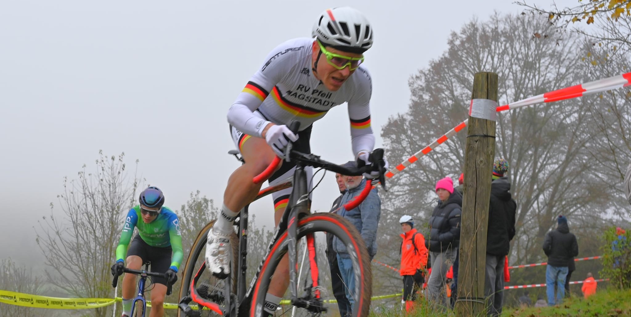 Seine größten Erfolge feierte Hannes Genze (vorne) als Mountainbike-Profi. 2005 wurde er Marathon-Europameister.
