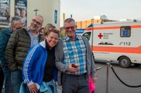 Gute Laune beim Benefizkonzert im Zirkuszelt.