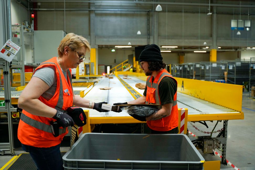 120 Mitarbeiter aus 22 verschiedenen Nationen arbeiten am Darmsheimer Amazon-Standort.