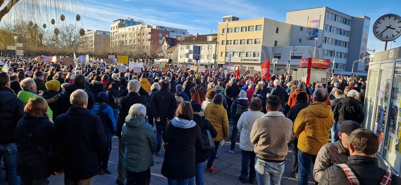 Die Demo wurde von der Initiative "Buntes Böblingen" organisiert.