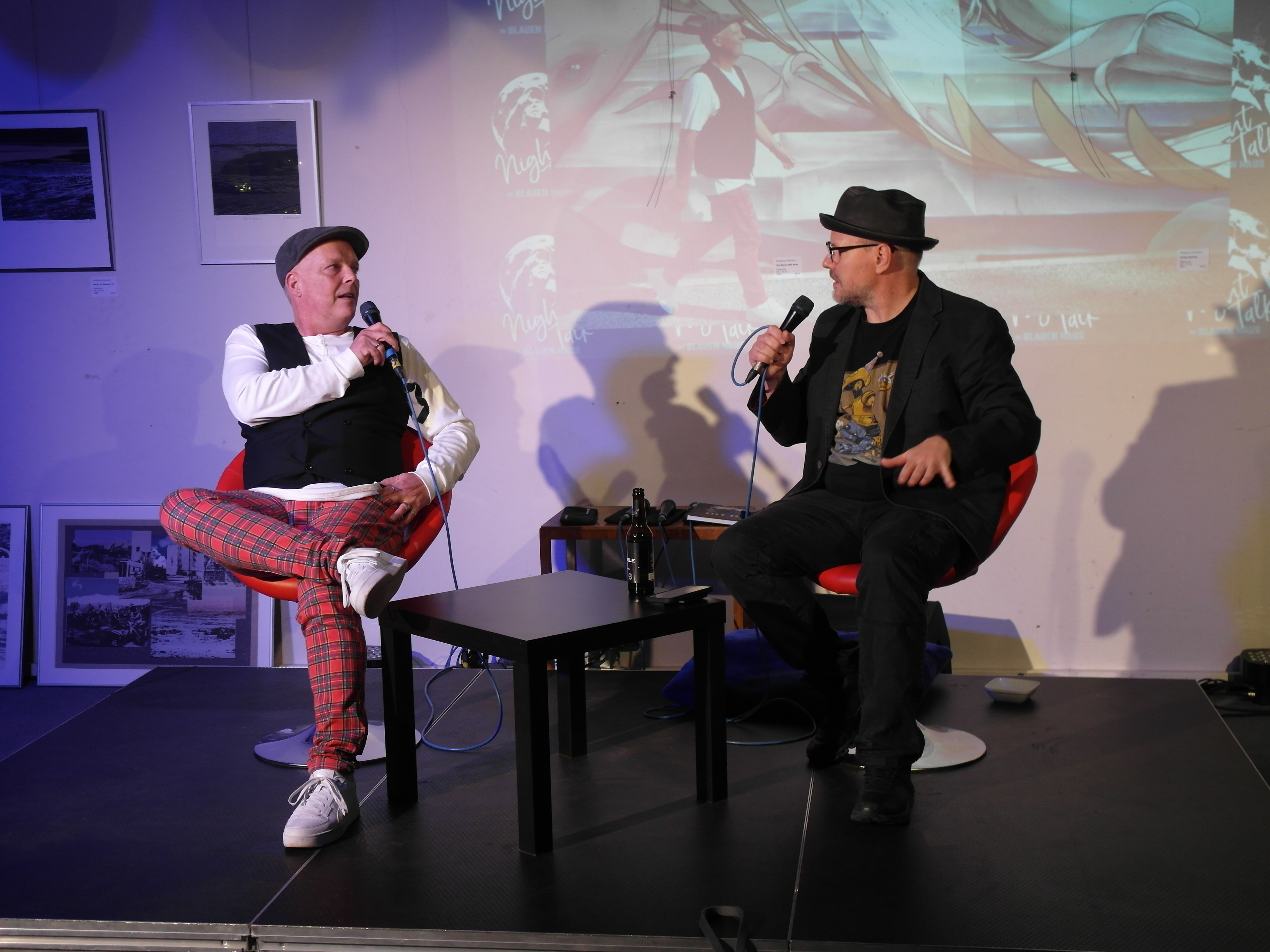 Michael Klink alias Linkmichel war bei Steffen Volkmers Night Talk zu Gast im Blauen Haus.   Bild: Staber