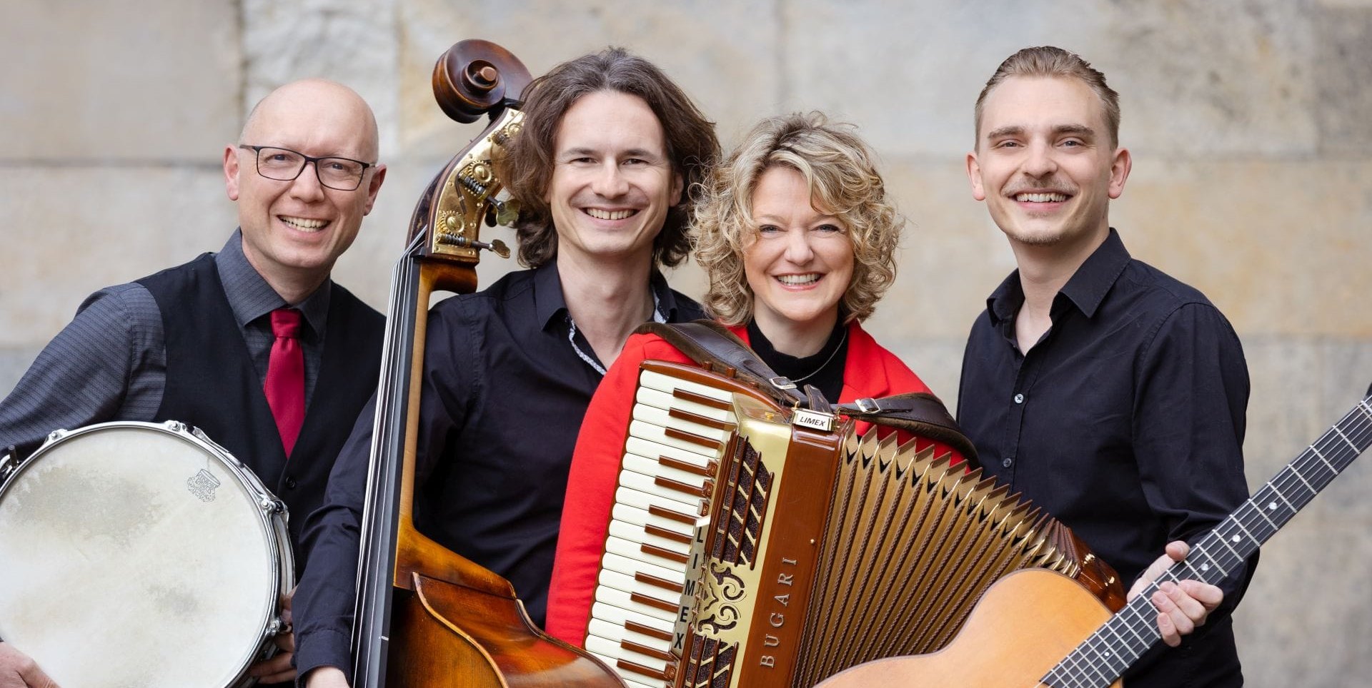 Das „Orchestro Mondo“ tritt im Sindelfinger Pavillon auf.