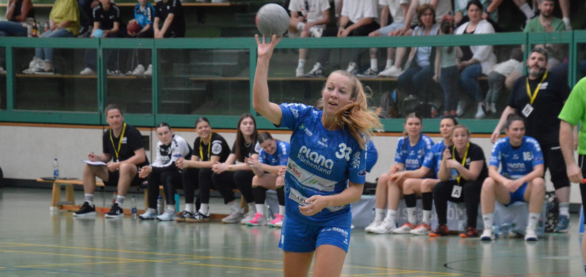 Lisa Baumgartl muss sich doch alleine um den Spielaufbau bei der HSG Böblingen/Sindelfingen kümmern. Neuzugang Lena Zeller feiert am Donnerstag im Nachholspiel beim SV Kornwestheim ihr Debüt im HSG-Trikot.