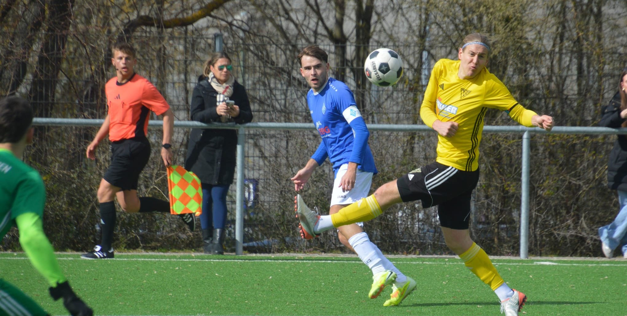 Kapitän Bjarne Hamann und die SV Böblingen holten beim FV Sontheim/Brenz einen ganz wichtigen 2:1-Sieg.