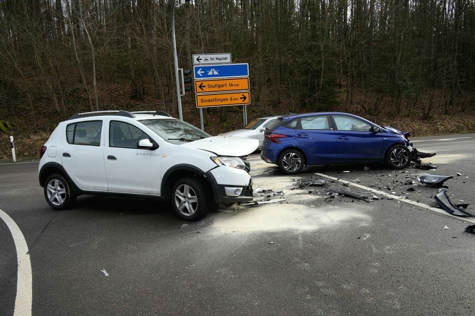 Ein Dacia prallte an der Aspenschopf-Kreuzung gegen einen Hyundai.