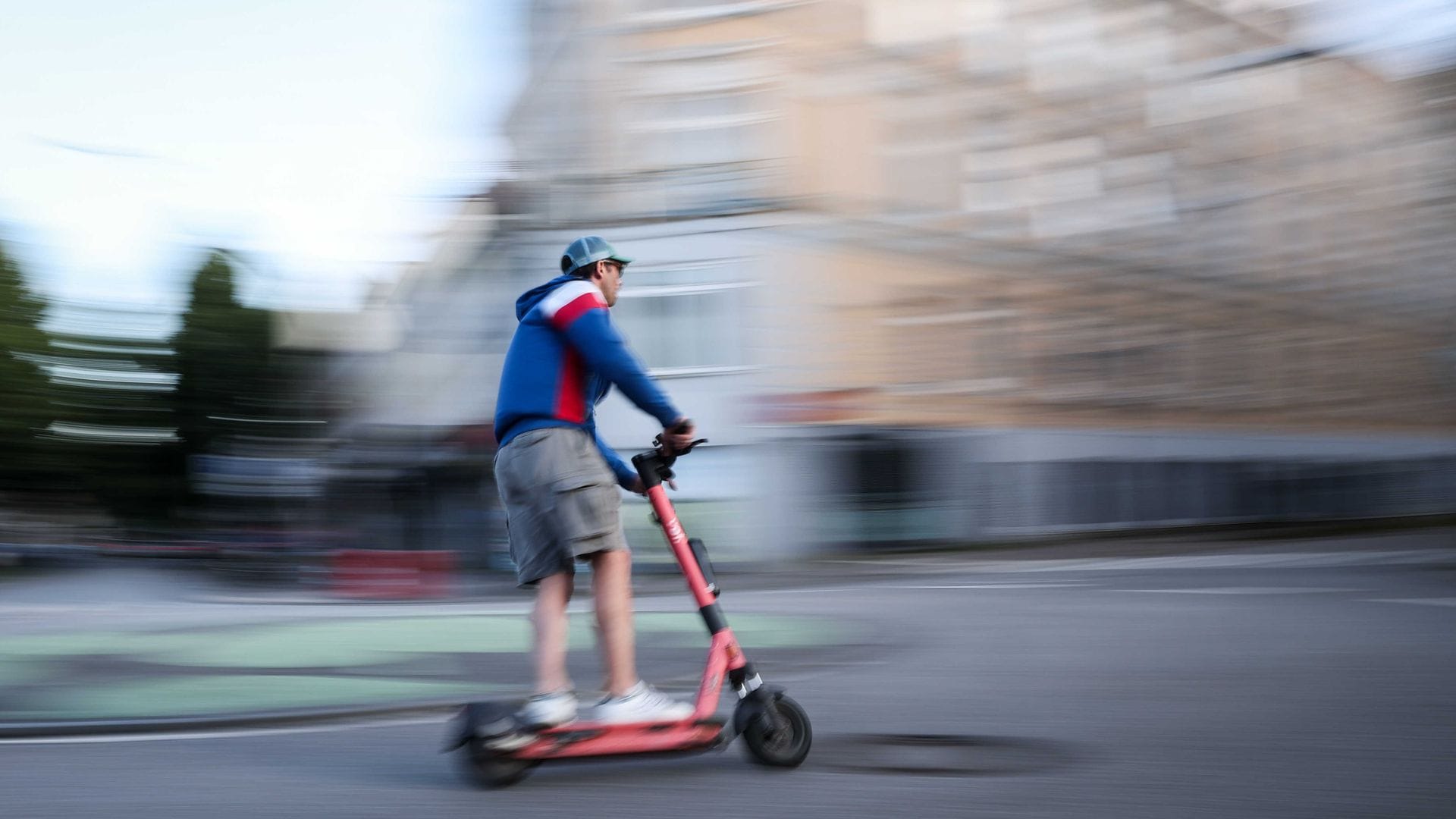 Unfälle mit E-Scootern führen oft zu schweren Verletzungen.