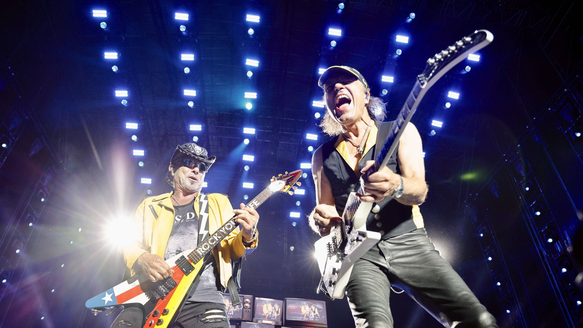 Die Scorpions, hier bei ihrem Konzert in Cartagena (Spanien) Ende Juni, feierten in Hannover ihren 60. Band-Geburtstag.