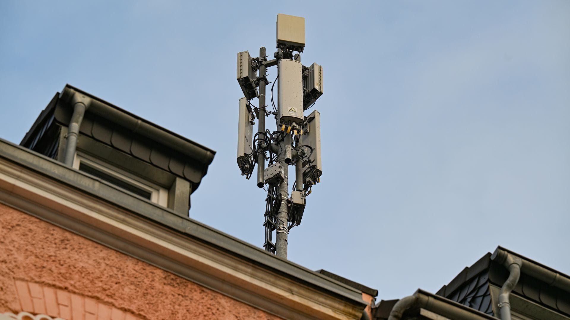 Einer von zehntausenden Mobilfunk-Standorten in Deutschland.