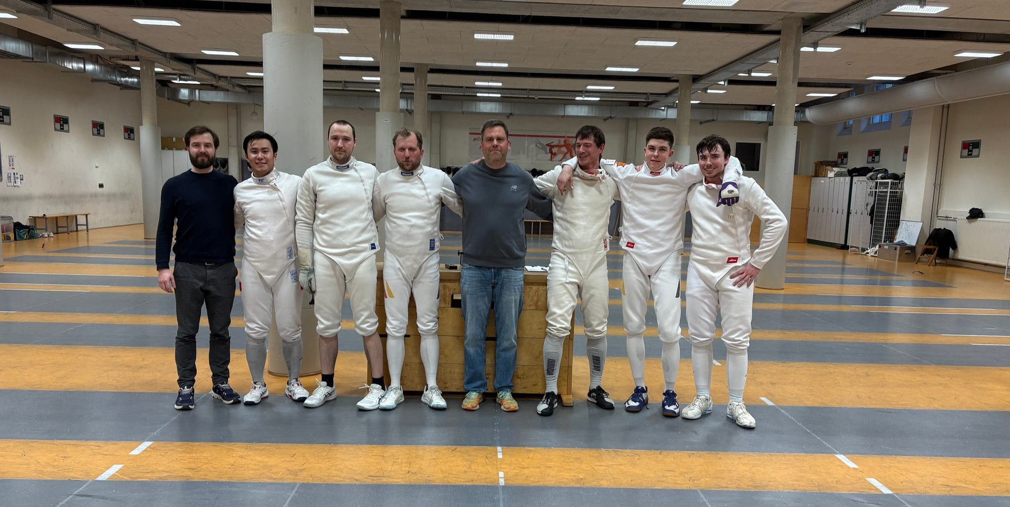 Ließen dem MTV München keine Chance: Die Degenherren der SV Böblingen (rechts) . Am 20. Juni geht es für sie nun im Finale um den Deutschlandpokal weiter.