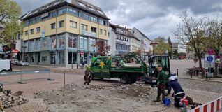 Im Zuge der Bestandserkundung für die Sanierung der Tiefgarage am Marktplatz und der Neugestaltung der Marktplatzoberfläche finden nun weitere Arbeiten statt.