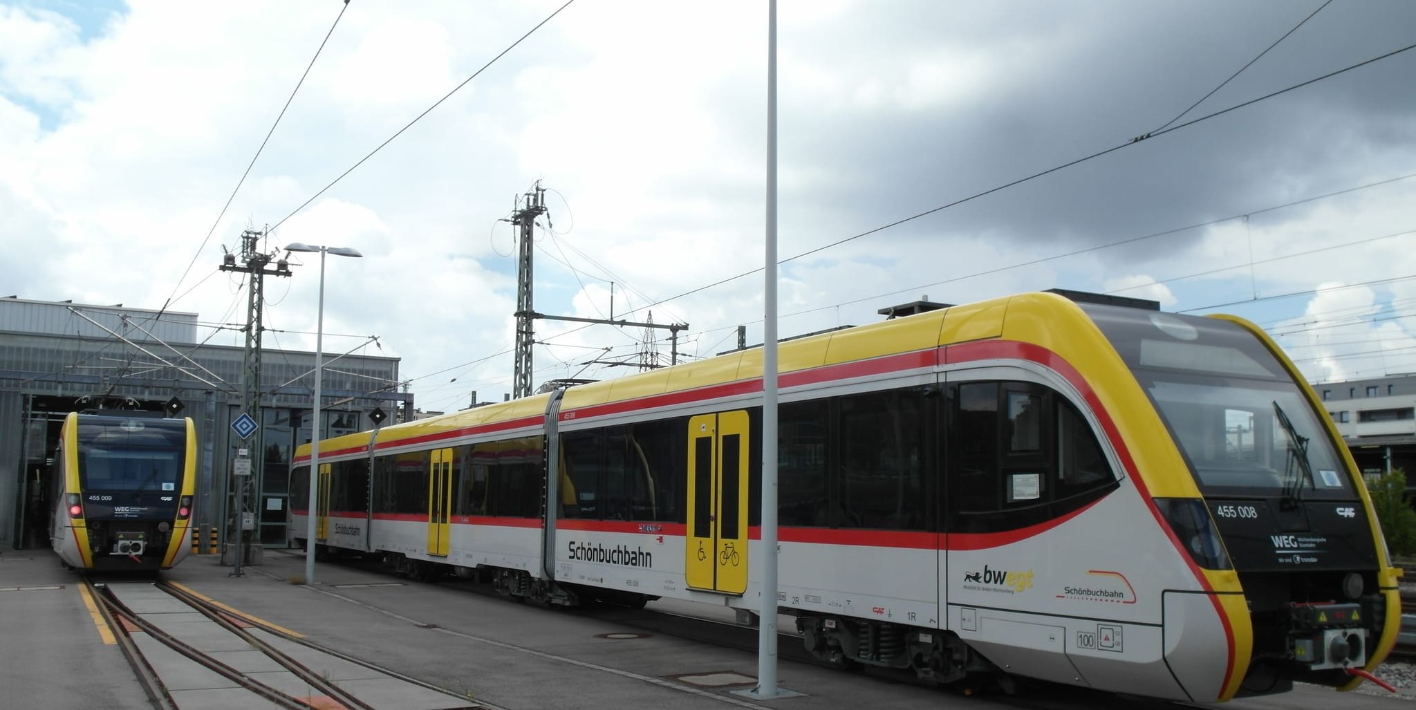 Eigentlich ist die  elektrifizierte Schönbuchbahn auf einen 15-Minuten-Takt ausgelegt. Momentan verkehr sie im 30-Minuten-Takt.