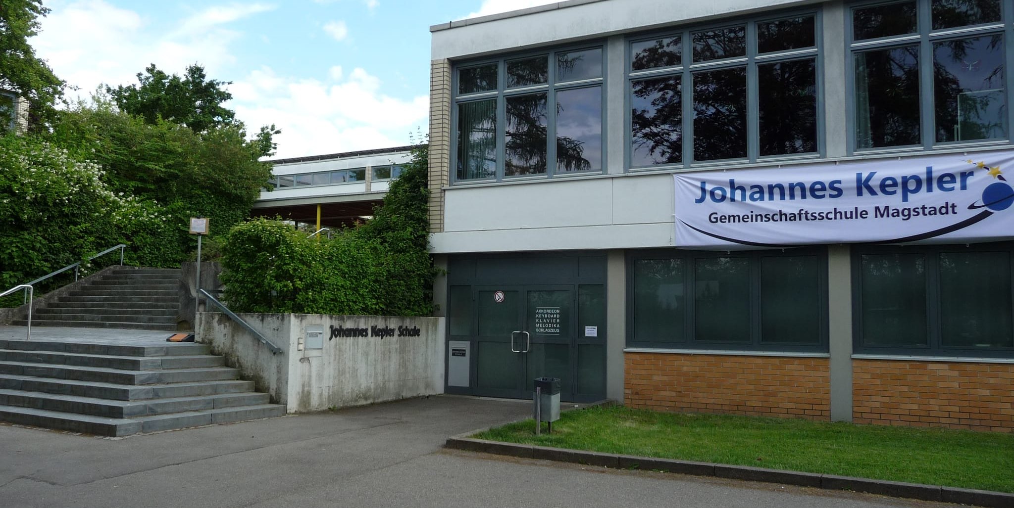 Mit der Einführung des Rechtsanspruchs auf die Ganztagesbetreuung soll die Grundschule an der Magstadter Johannes-Kepler-Gemeinschaftsschule nicht zu einer verpflichtenden Ganztagesgrundschule werden. Stattdessen soll das jetzige, flexible Betreuungsnagebot aufrecht erhalten werden.
