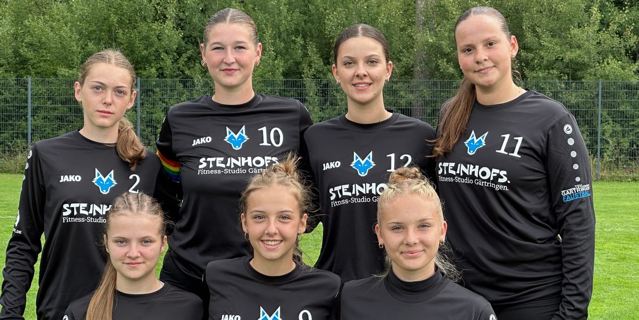 Das erfolgreiche Gärtringer Nachwuchsteam mit (hintere Reihe von links) Lea Thibor, Cara Boog, Jule Tomas, Mia Haug, (vorne von links) Lucy Hornikel, Emma Hornikel , Isabella Reutter. Bild: z