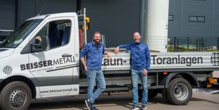 Die Geschäftsführer Jan (links) und Michael Pogadl.