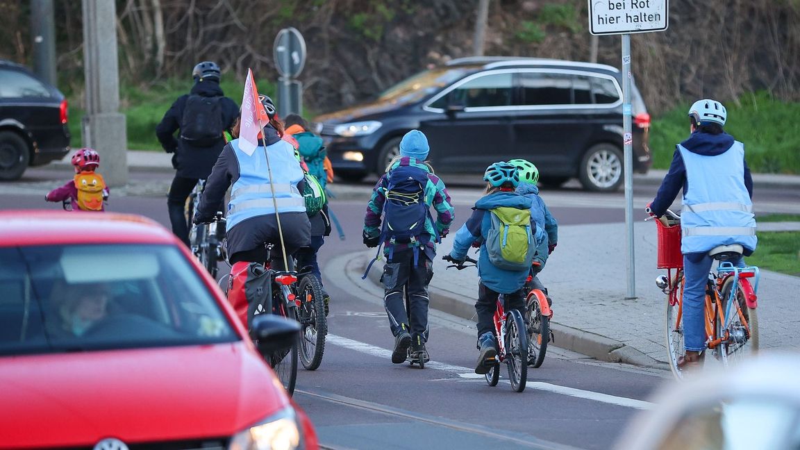 Mehr Unfälle von Kindern auf Schulwegen (Archiv).