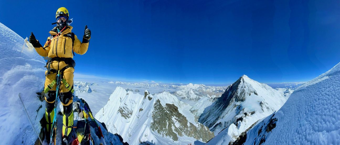 Paul Kohler auf dem Lhotse und damit dem Gipfel seines Glücks.   Bild: z