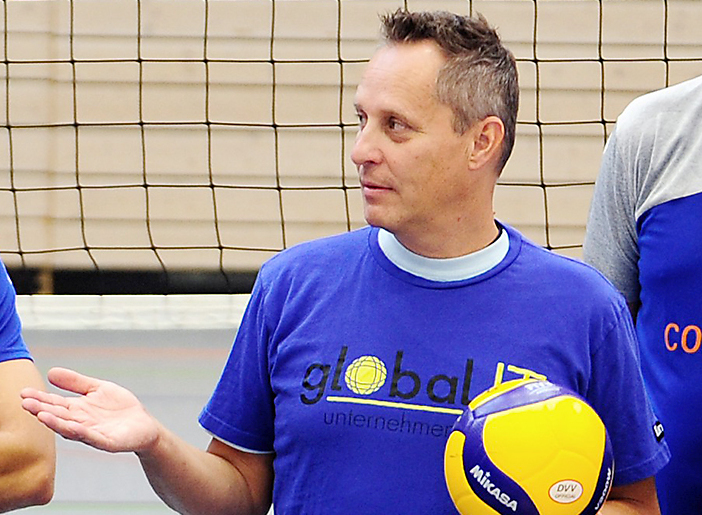 Oliver Dostal gab nach dem Sieg gegen den Regionalliga-Zweiten Heidelberg aus beruflichen und gesundheitlichen Gründen seinen Rücktritt bekannt.      Bild: Photostampe/A