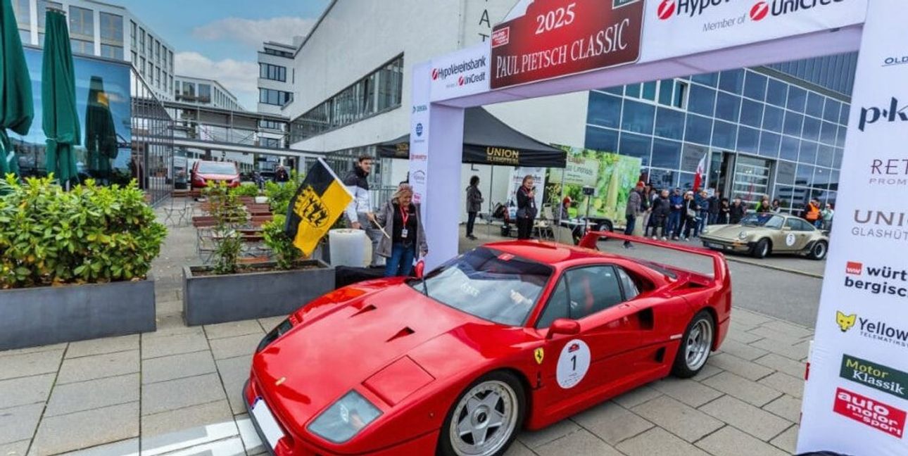 Der Ferrari F40 genießt inzwishen auch schon Oldtimer-Status.