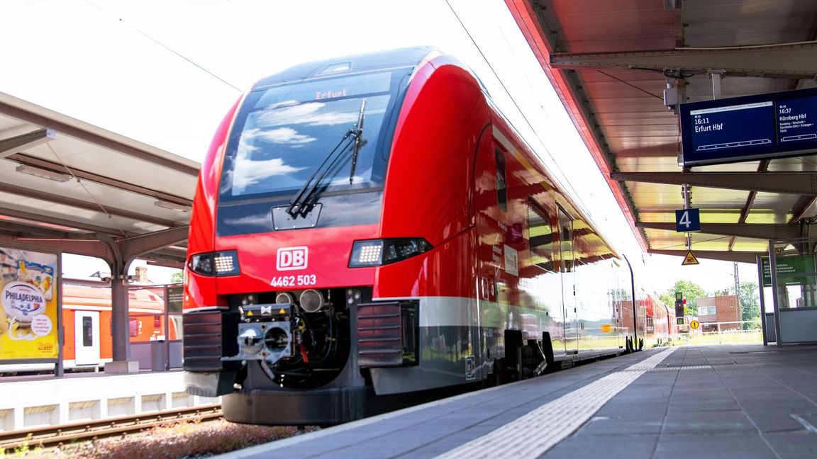 Die Deutsche Bahn will mit Rabatten mehr Fahrgäste anlocken (Symbolbild).