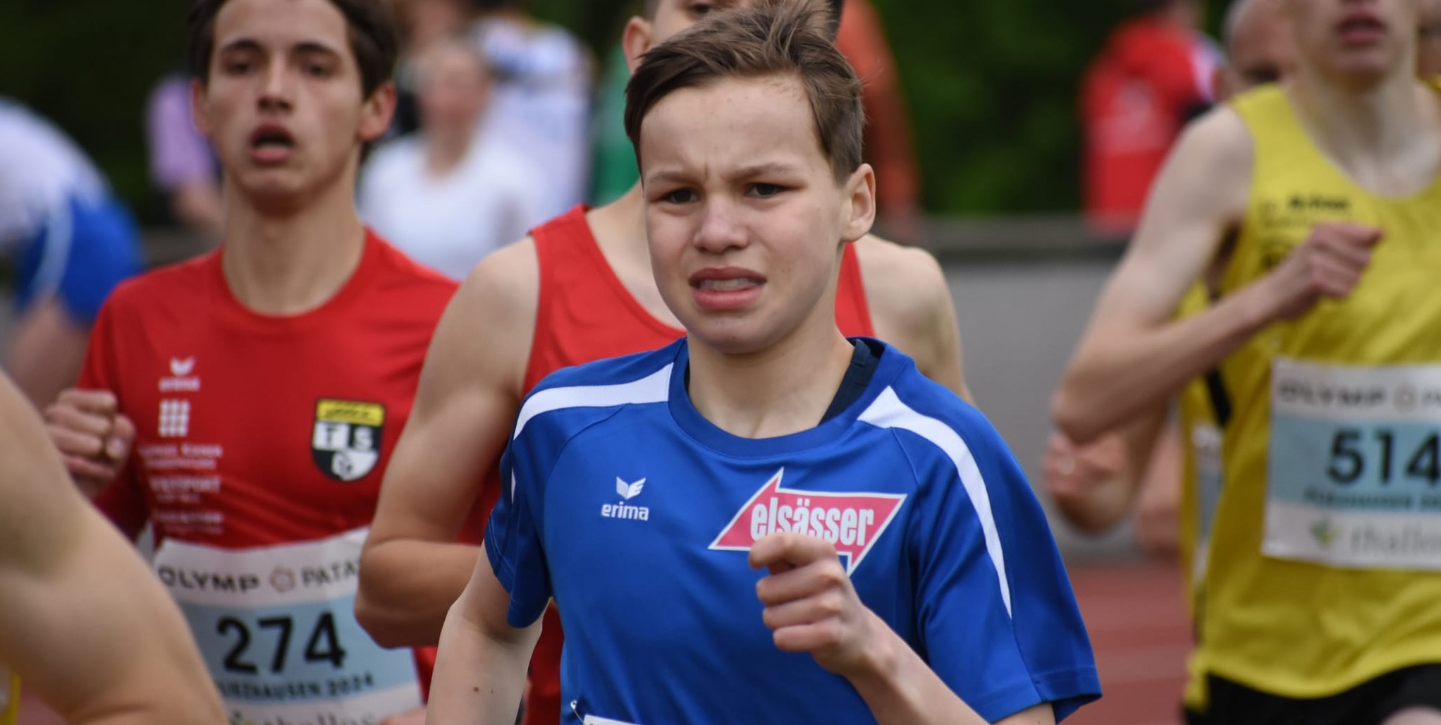 Der Sindelfinger Dominik Wiedenmann  läuft über 1000 Meter der Konkurrenz davon.