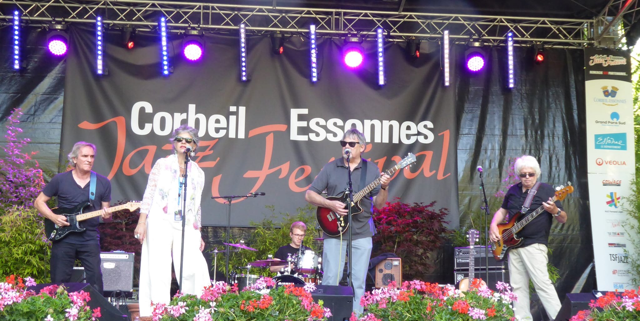 Die Sindelfinger Rockband „If  You Wanted To“ 2018 bei ihrem Auftritt im Jazz-Festival von Corbeil-Essonnes.