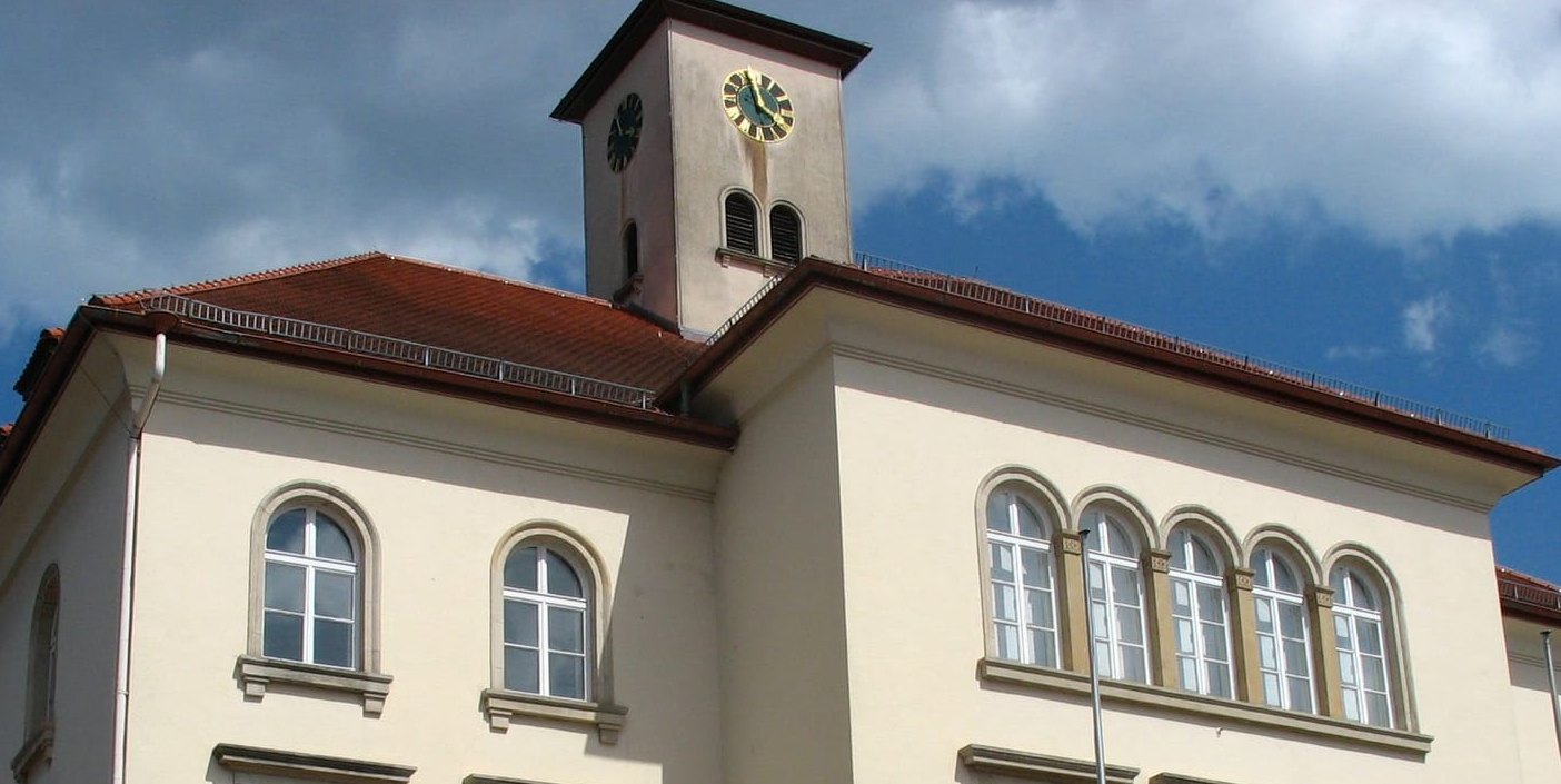 Um 17.45 Uhr treffen sich die Interessierten vor der Galerie.
